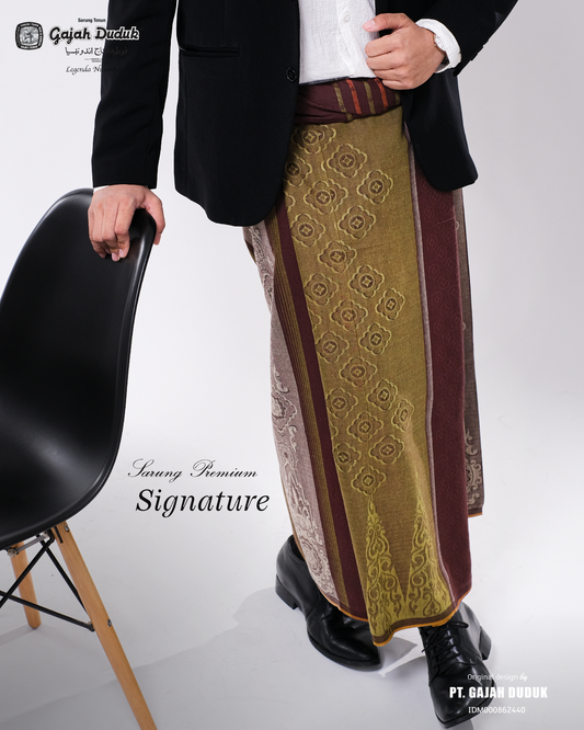 Sarung Premium Class - Signature